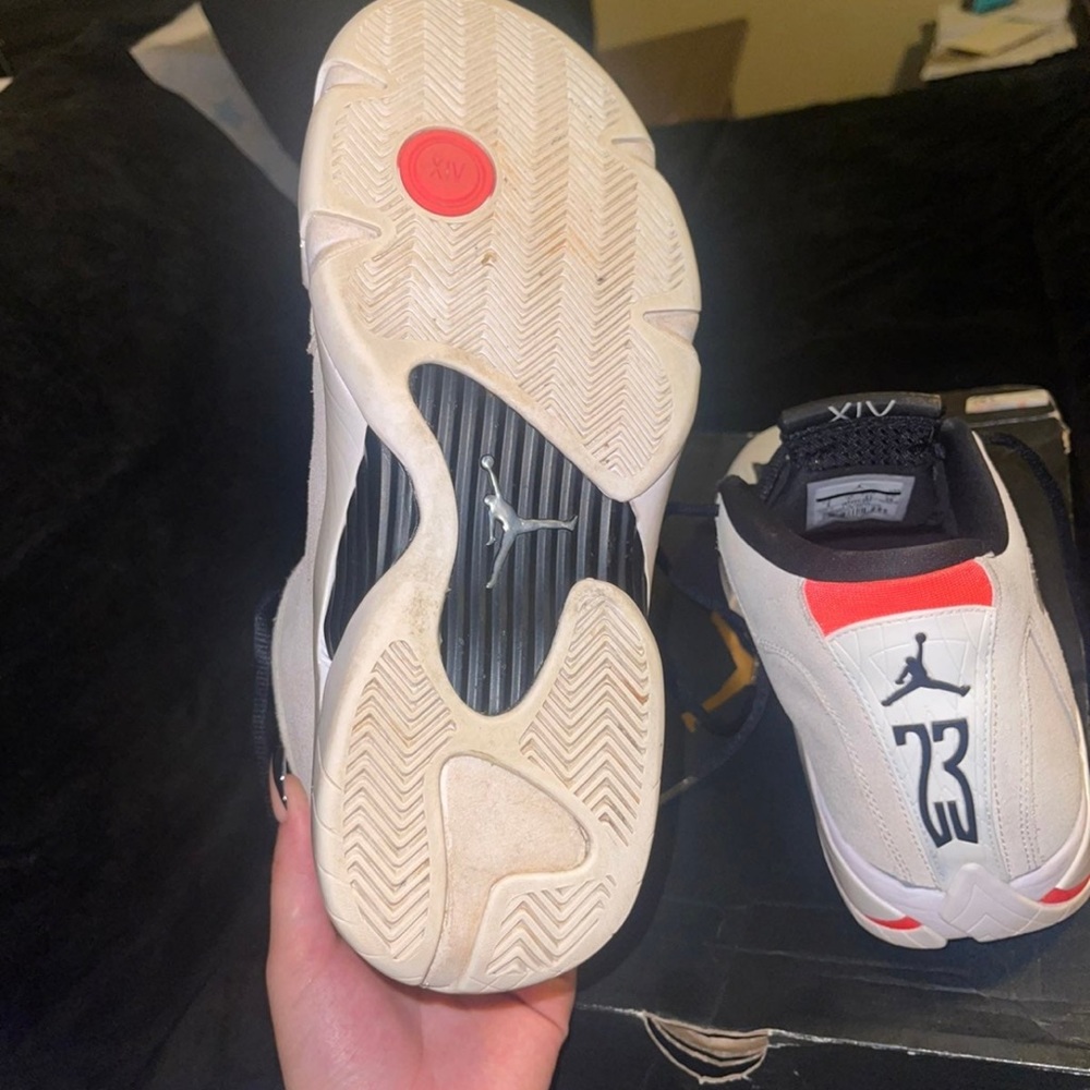 Mens Jordan 14 desert sand - Picture 3 of 5